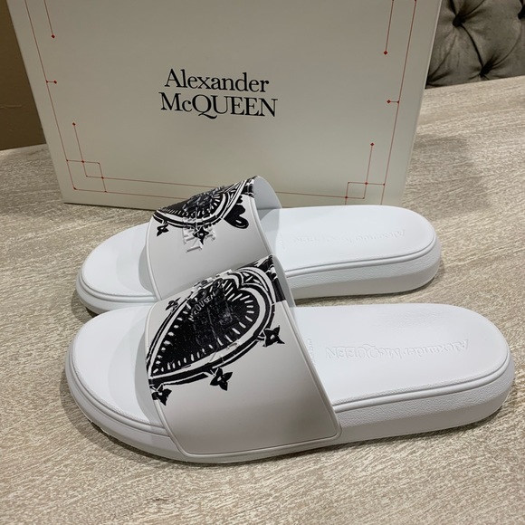 Alexander McQueen Men Pool Slides - Picture 2 of 10